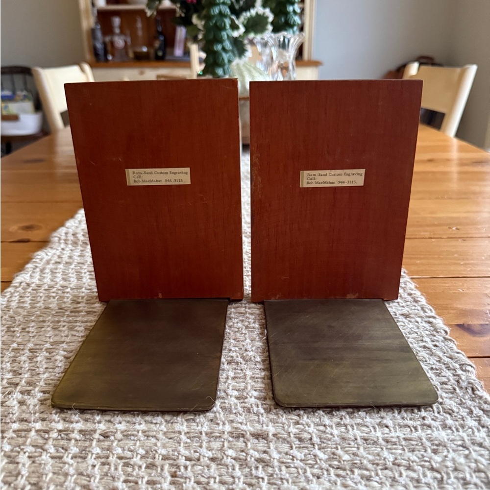 Ram-Sand Cherry Wood Engraved Accent 3D Panel Star of David Bookends - Picture 6 of 15